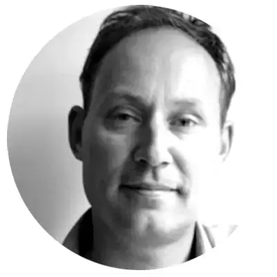 Kunstenaar Michiel Hogenboom van de Jeanne Oosting Stichting - opdrachtgever en medeauteur van het boek 'Leve de schilderkunst' - begeleiding door Michael kolf van Codex zelf een boek uitgeven